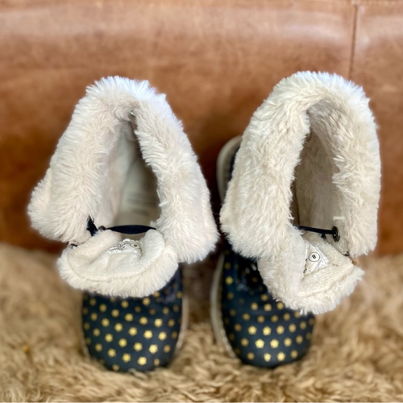 3 or $ 15 George Navy Boots with gold stars - Picture 7 of 8